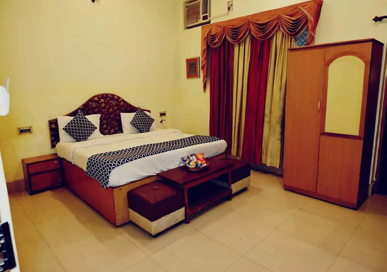 Hotel Varuna Inn Varanasi India