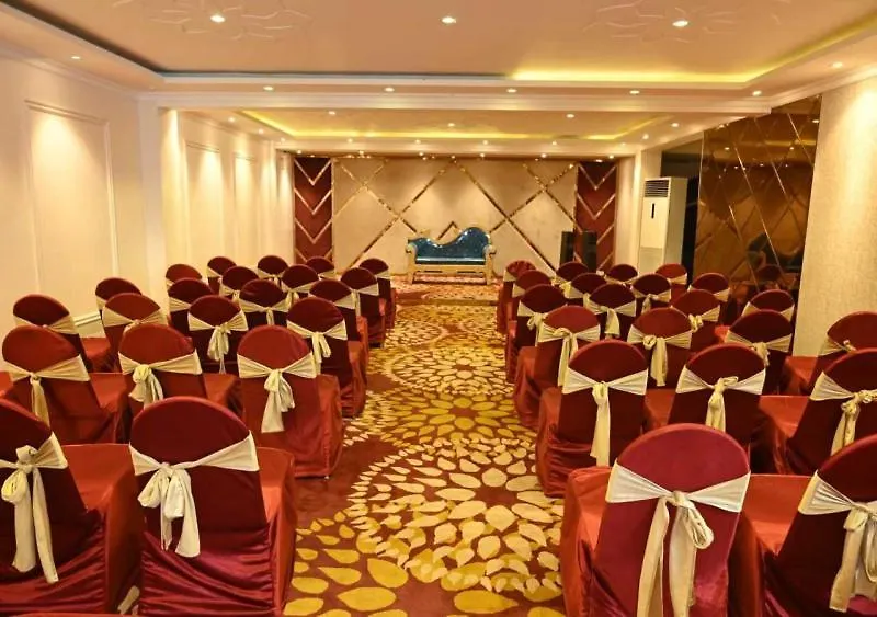 Hotel Varuna Inn Varanasi 0*,